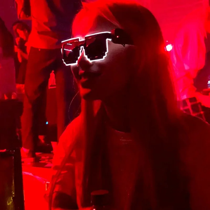 Bezprzewodowe okulary LED, neo – Glow In The Dark Party Glasses recenzja i cena